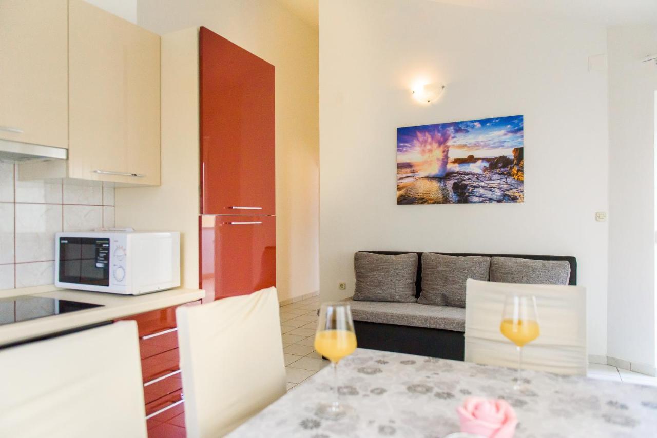 Antonela Apartment Biograd Na Moru Eksteriør bilde